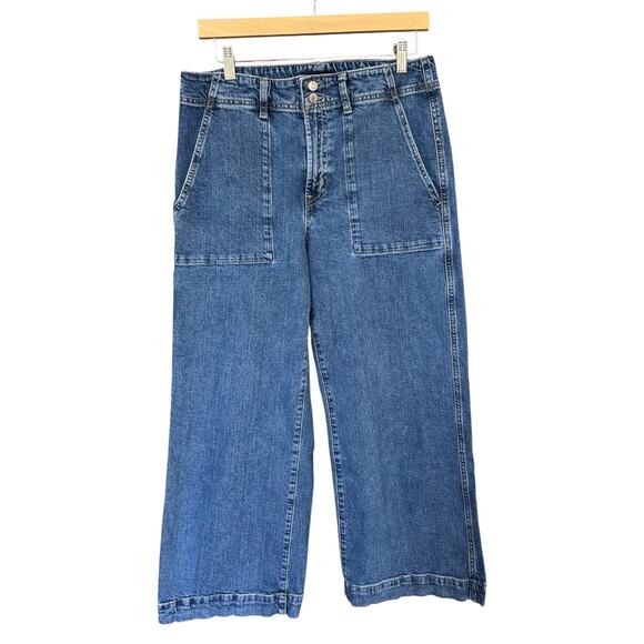 GAP Denim Women's High Rise Wide Leg Crop Mid-Wash Jeans Size 12/31R - Picture 2 of 5